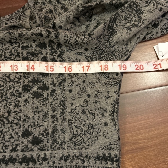 EARTH YOGA  Long Sleeve Tops size Large - Picture 7 of 9